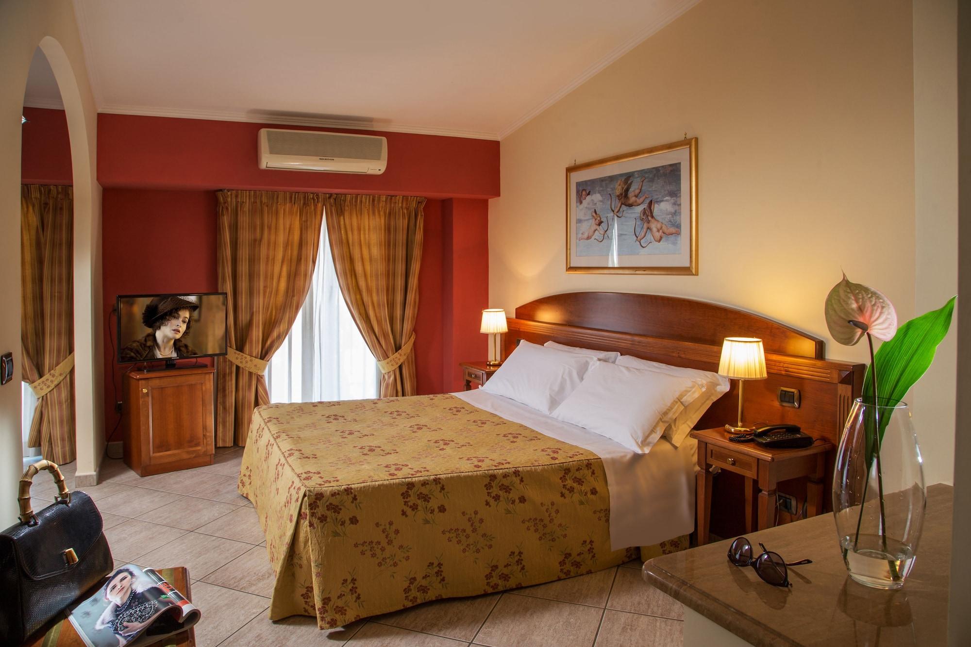 Marini Park Hotel Кастель-ди-Лева Экстерьер фото